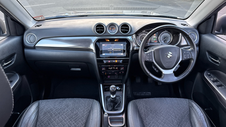 Suzuki Vitara 1.4 Boosterjet 48V Hybrid SZ5 5dr Petrol Estate